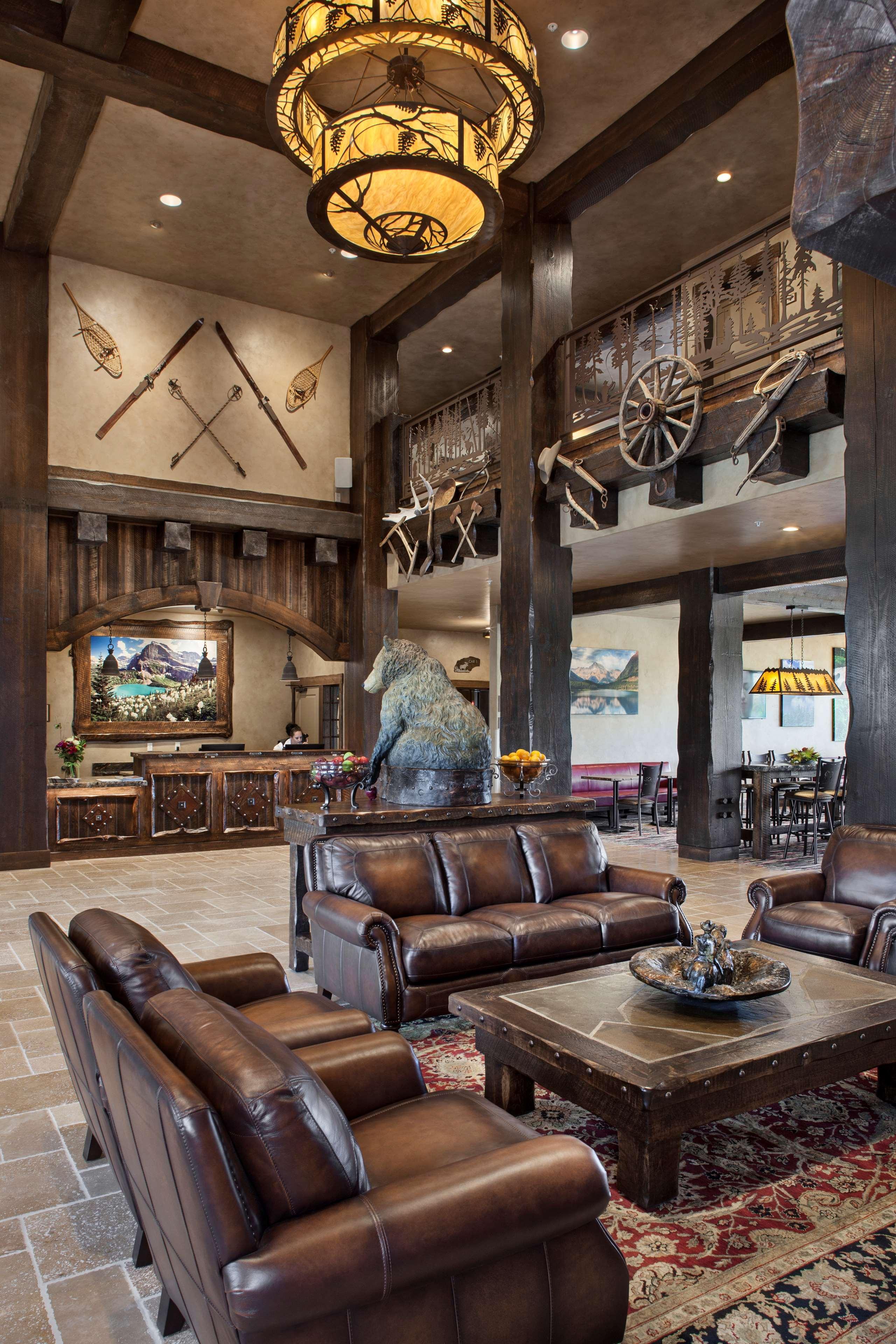 Glacier International Lodge คาลิสเปล ภายนอก รูปภาพ