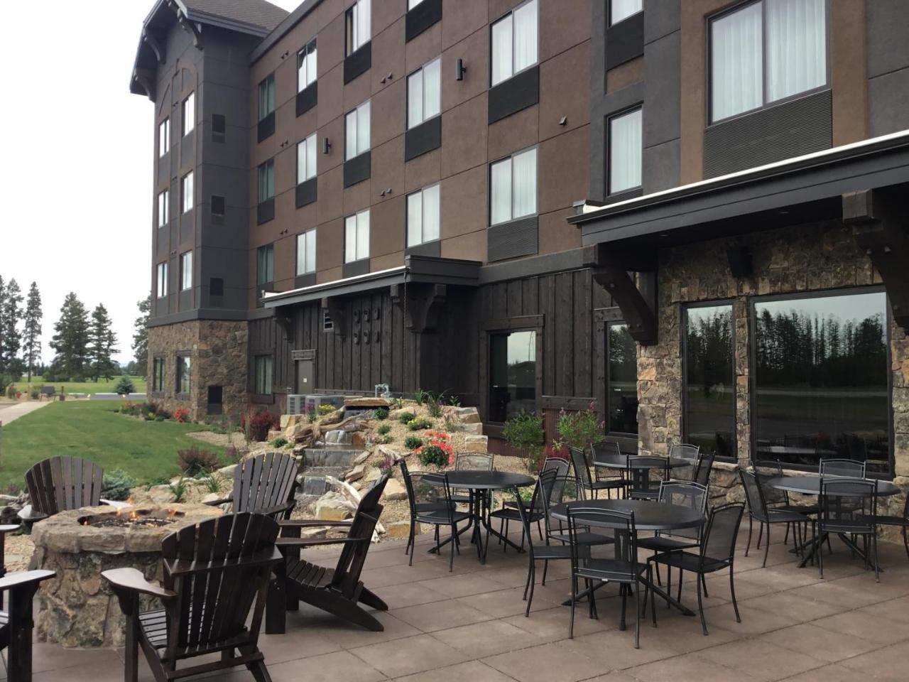 Glacier International Lodge คาลิสเปล ภายนอก รูปภาพ