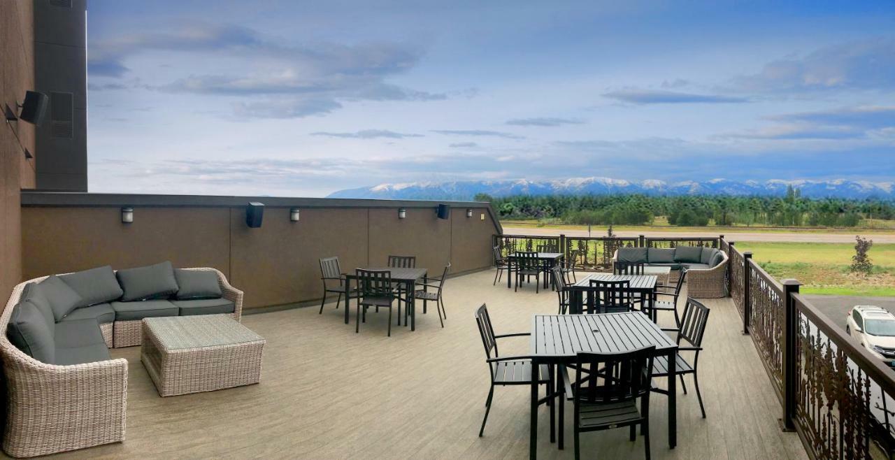 Glacier International Lodge คาลิสเปล ภายนอก รูปภาพ